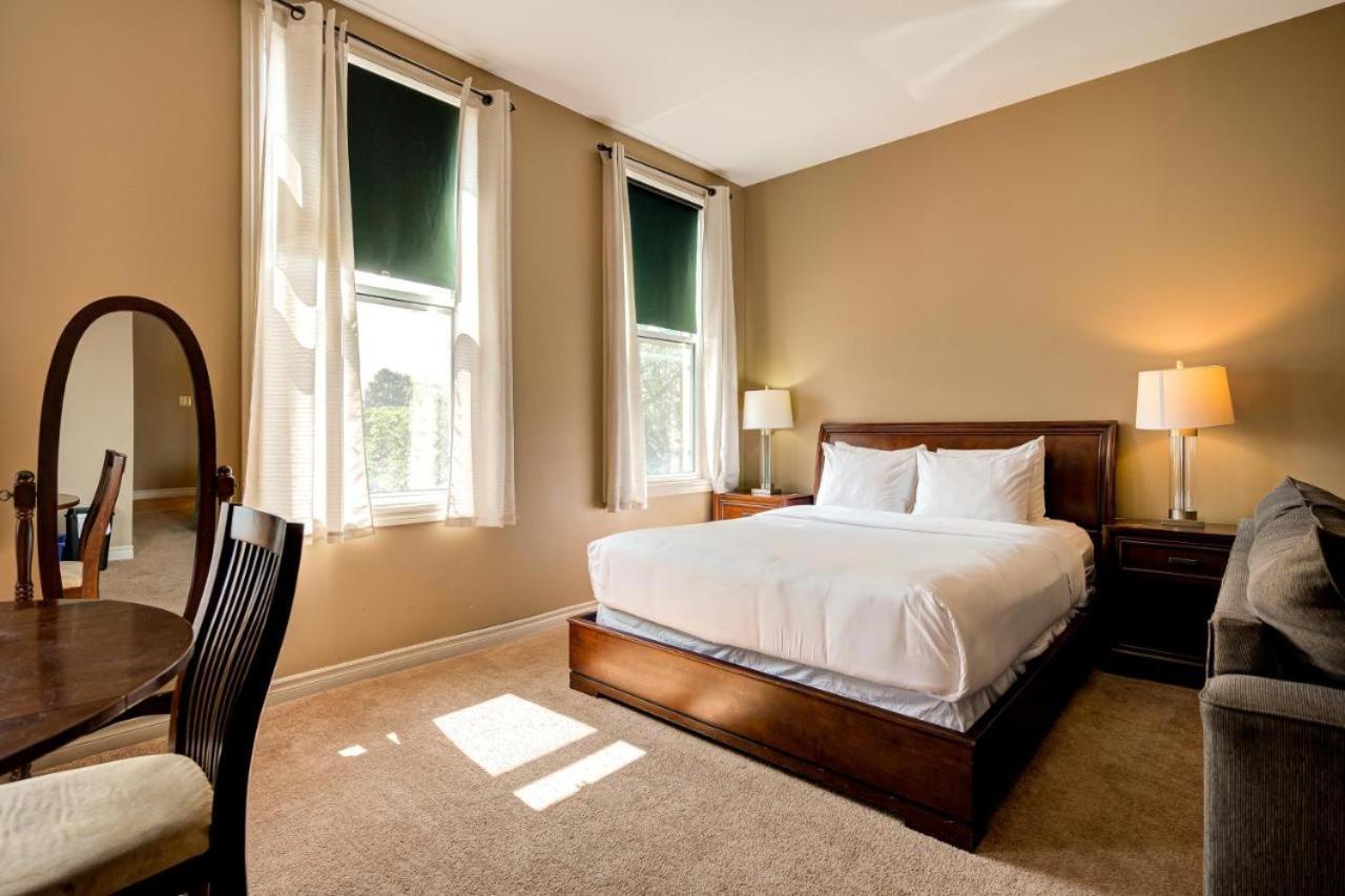 The Avonlea Inn Stratford Eksteriør billede